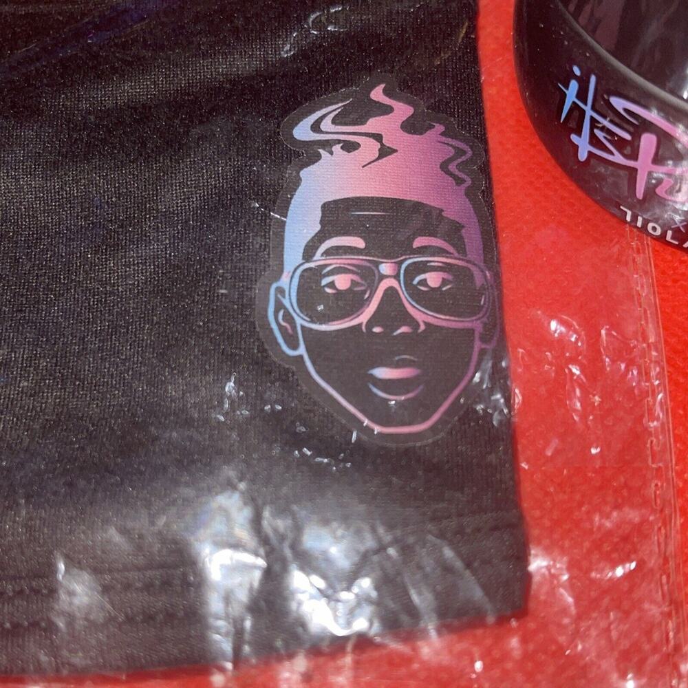 710 Labs x ITS PURPLE Jar X Mask Set Signed by Urkle himself!!